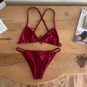 Dippin’ Daisy’s red bikini from fashionova